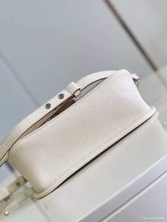 Rep ladies VUITTON BUCI LOUIS 0701